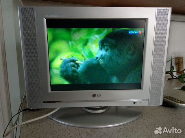 Телевизор LG Flatron LCD 15 Телевизор LG Flatron LCD 15