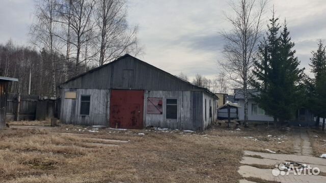 Помещение свободного назначения, 1300 м²