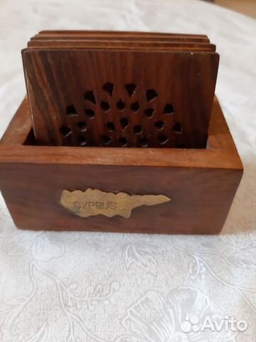 Деревянные подставки сувенир из Кипра