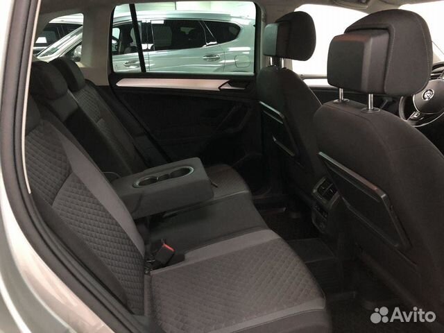 Volkswagen Tiguan 1.4 AMT, 2019, 37 156 км Volkswagen Tiguan 1.4 AMT, 2019, 37 156 км