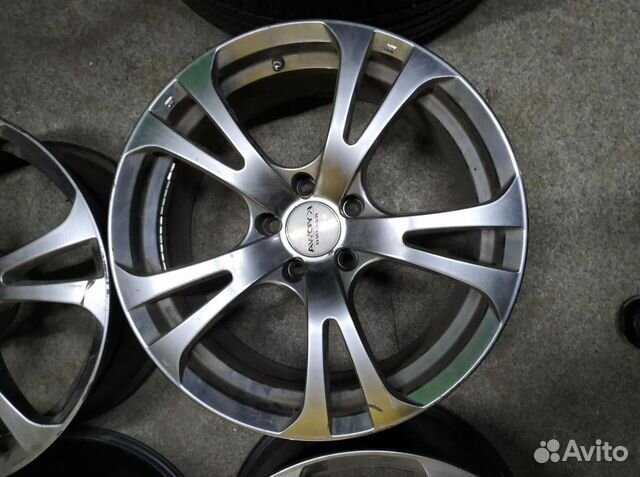 Диски бу литые R18 P на Toyota Диски бу литые R18 P на Toyota