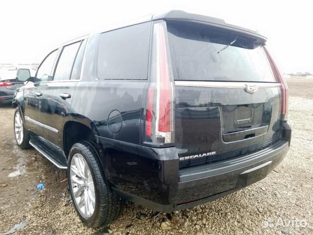 В разборе Кадиллак Эскалейд Escalade 4