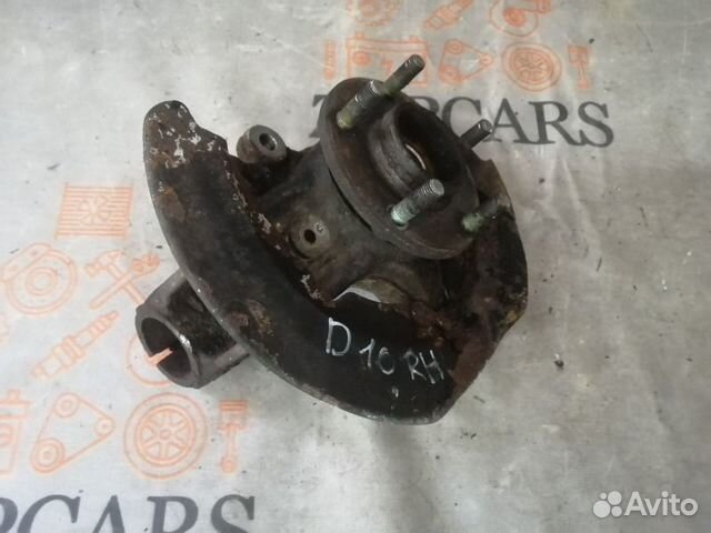 Поворотный кулак правый Mazda 3 BK Z6 2005 Поворотный кулак правый Mazda 3 BK Z6 2005