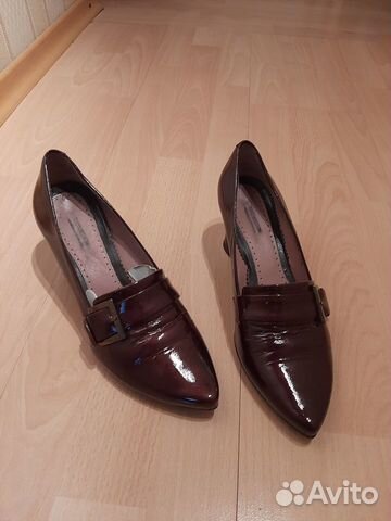 Кожаные туфли фирмы chester