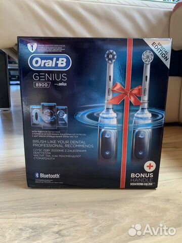 Электрическая зубная щётка Oral-b Genius новая Электрическая зубная щётка Oral-b Genius новая