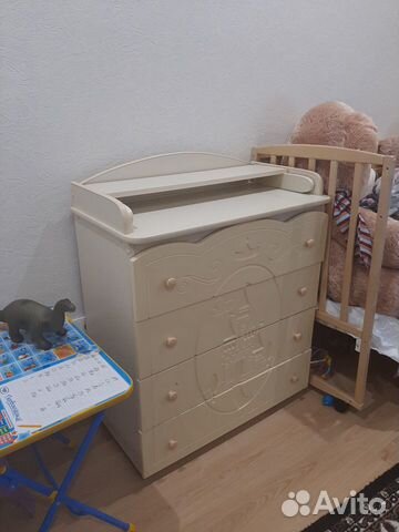 Кроватку и комод в комплекте продам