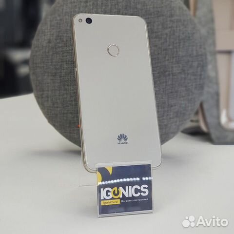 Телефон Huawei P8 lite Телефон Huawei P8 lite