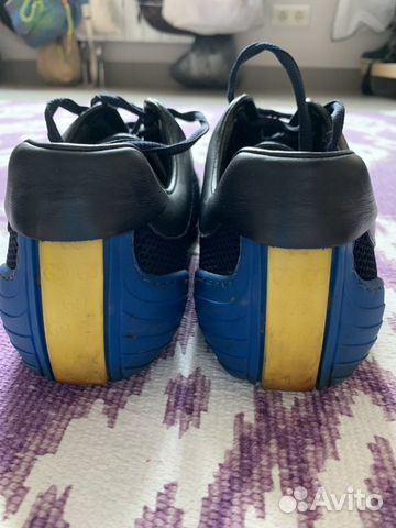 Кроссовки Кроссовки