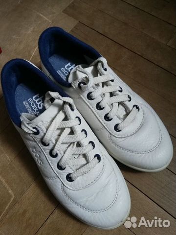 Кроссовки tbs кожаные Кроссовки tbs кожаные