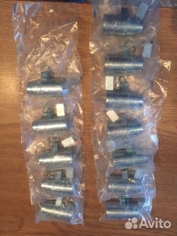 Втулка ремонтная подлокотника правая или леввая VW