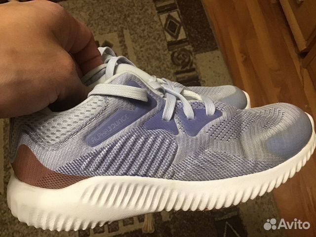 Кроссовки adidas