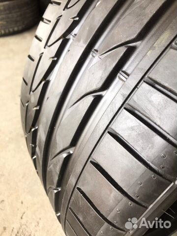 Комплект летних шин:Bridgestone 245/35 R18 Runflat