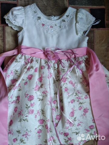 Платье праздничное