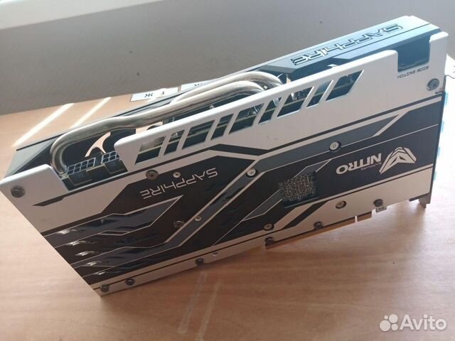 Видеокарта Sapphire Nitro+ Radeon RX 580 8Gb Видеокарта Sapphire Nitro+ Radeon RX 580 8Gb