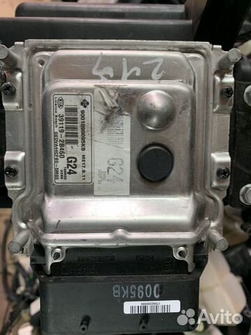 Блок управления двигателем KIA ceed 1.4