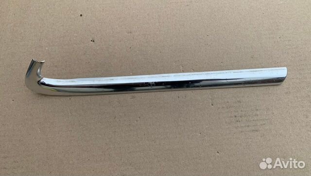 Молдинг задней форточки правой Audi A3 (8V)
