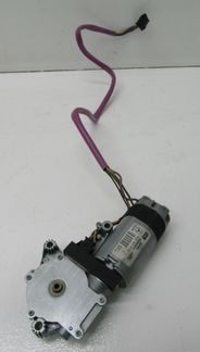 Моторчик люка Mercedes S W221 A2218202042