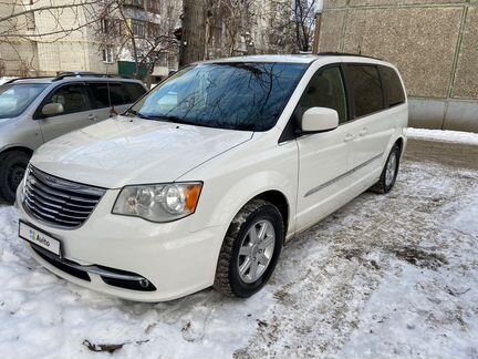 Chrysler Town & Country 3.6 AT, 2011, 199 630 км