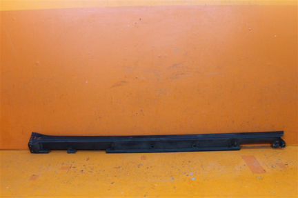 Накладка порога правая Lexus Rx 4 2015-Н.в