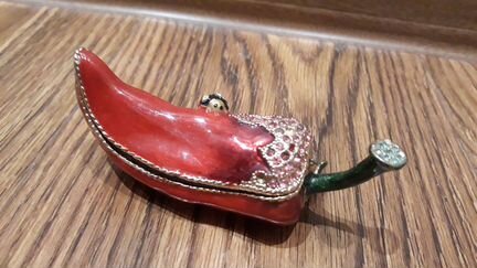 Шкатулка из эмали 