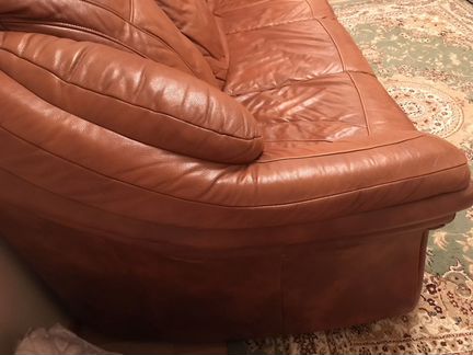 Кожанный диван