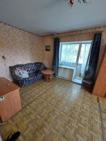 1-к. квартира, 37 м², 1/4 эт.