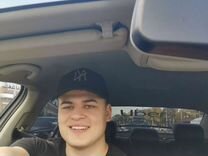 Трезвый водитель фото. Таксист женя краснодар дцп. Услуга водитель краснодар. Такси сочи. Услуга водитель краснодар.