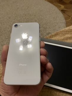 iPhone 8 64GB