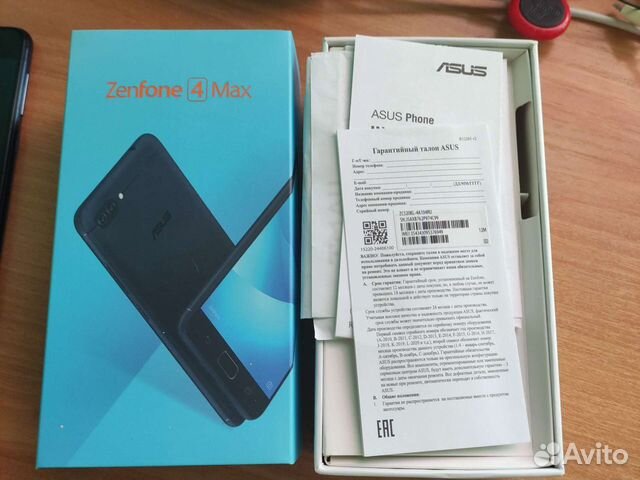 Телефон Asus zenfone 4 Max ZC520KL