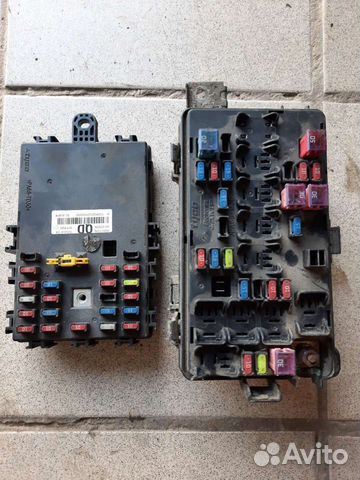 Блок предохранителей Chevrolet aveo t250 1,2 B12S1