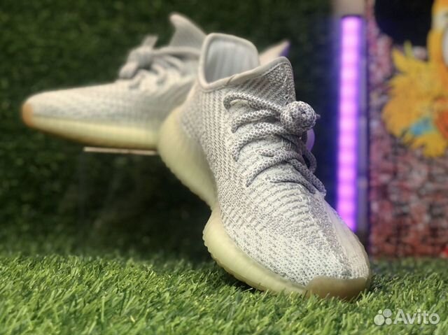 Кроссовки Adidas Yeezy Boost