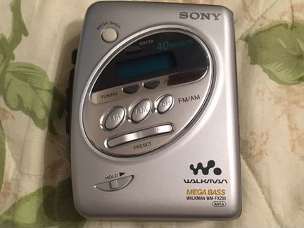 Кассетный плеер Sony mega bass walkman wm-fx288