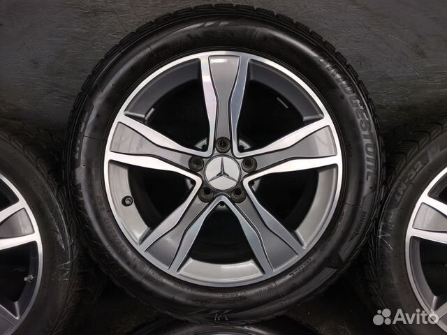 R17 Bridgestone Blizzak LM-32 225/50, PCD 5x112 DIA 66.6