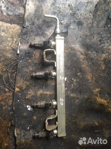 Топливная рампа Ford Focus 2 2.0