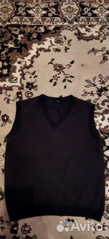 Жилетка для мальчика школьная