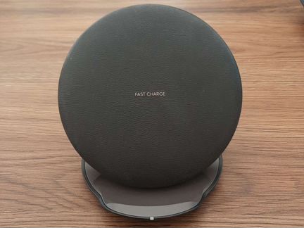 Беспроводная зарядка: Samsung Fast Charge