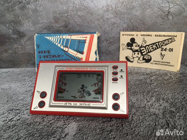 Электроника 24-01. Игра на экране (Микки Маус)