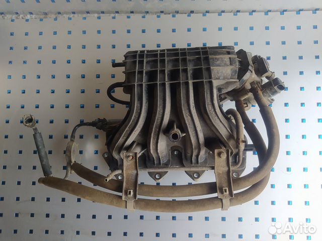 Geely MK Коллектор впускной