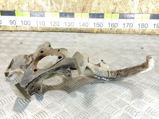 Кулак поворотный передний правый Chrysler Sebring