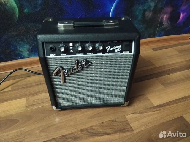 Гитарный Комбоусилитель fender Frontman 10G