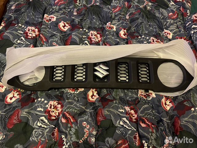 Решетка радиатора Suzuki Jimny 2020 jb74 новая