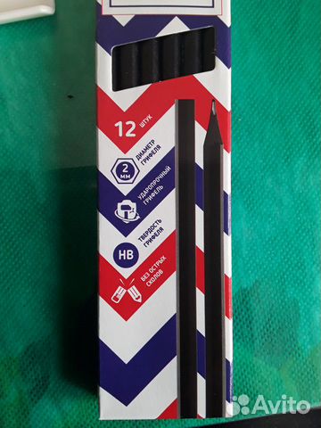 Пачка карандашей простых