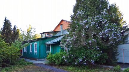 Дом 51 м² на участке 8 сот.