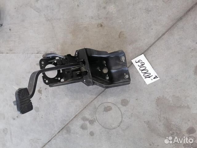 Педаль тормоза Great Wall H2 2005-2010 GW2.8TC H2