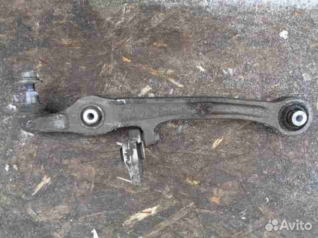Рычаг передний правый нижний Audi A6 C6