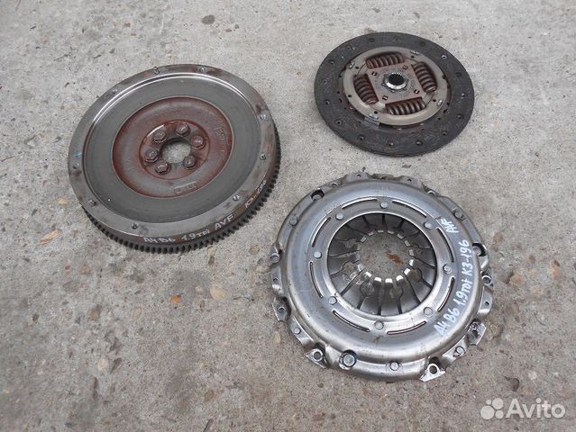 Маховик Ауди А4 Б6 1.9 тди 6 ступка МКПП
