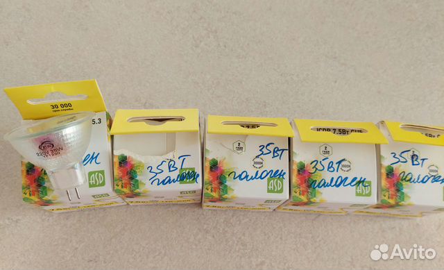 Светодиодные и галогеновые лампочки