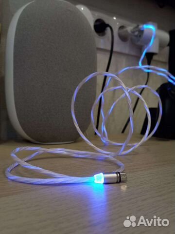 Светящийся кабель для зарядки смартфона Lighting