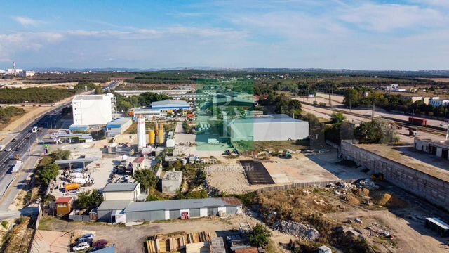 Открытая площадка 1000 м2 на Камышовом шоссе