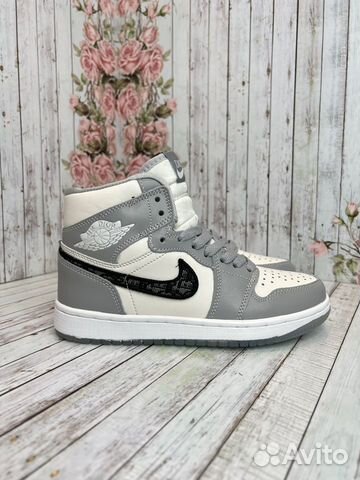 Кроссовки Nike Jordan (Джордан) Dior